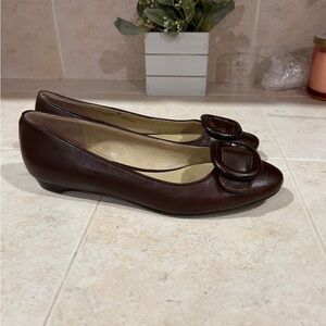 Talbots Brown Leather Flats with Bow Detail